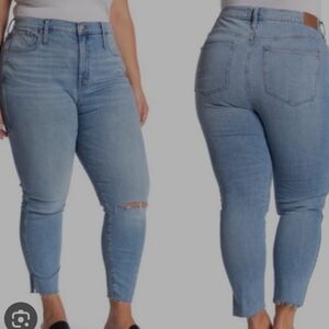 Madewell Size 37 10" High Rise Skinny Crop Jeans Distressed Raw Hem